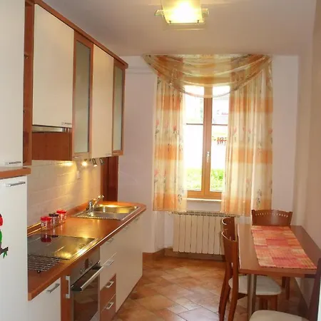 Apartma 2000 * Tolmin