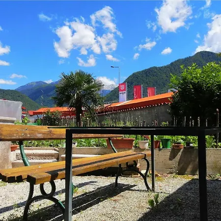 Apartma 2000 Lägenhet